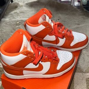 Nike High-Top SYRACUSE Sneakers
